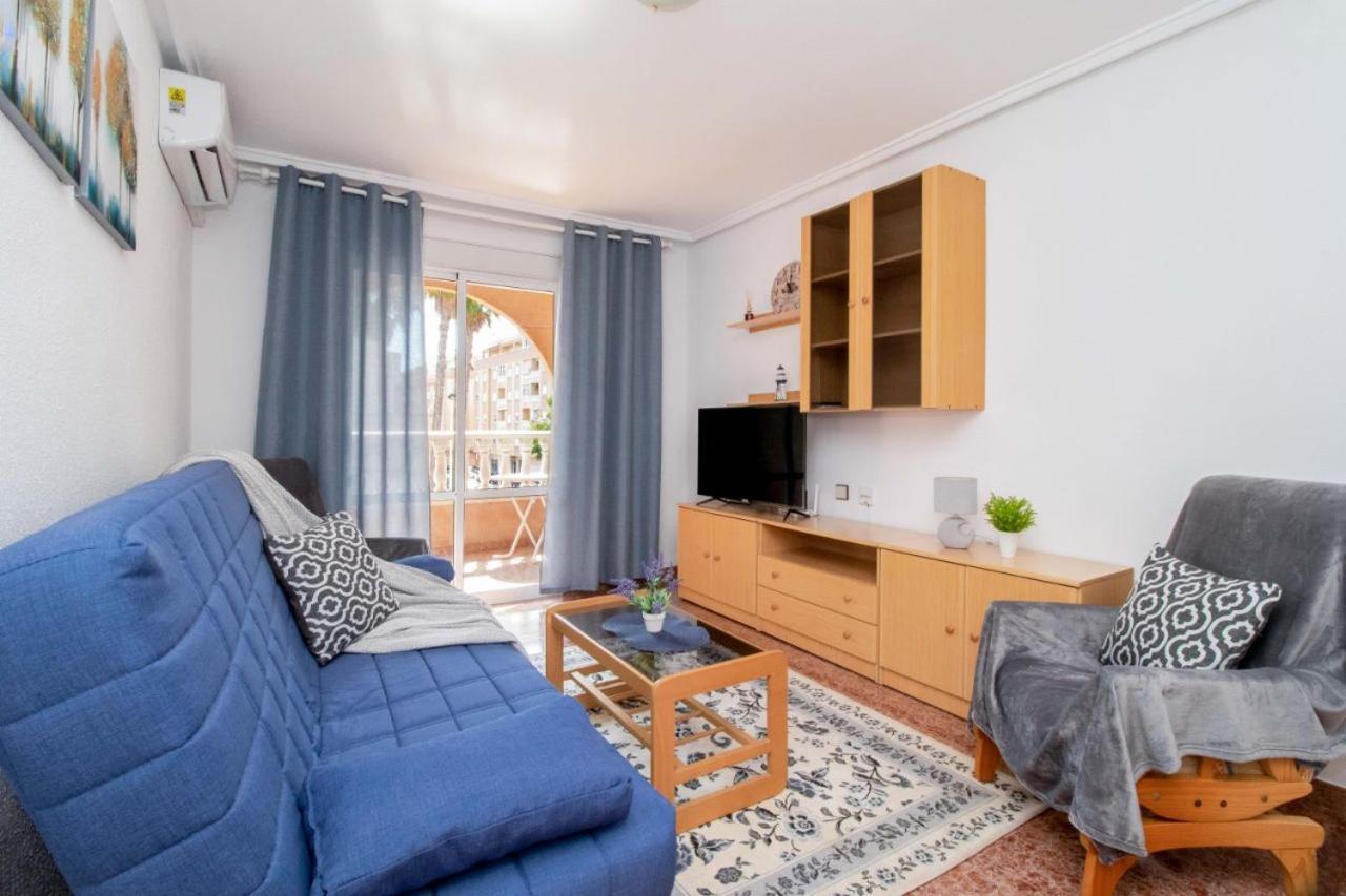 Apartamentos Villa Madrid Torrevieja Exteriör bild