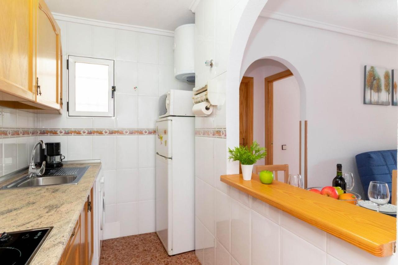 Apartamentos Villa Madrid Torrevieja Exteriör bild